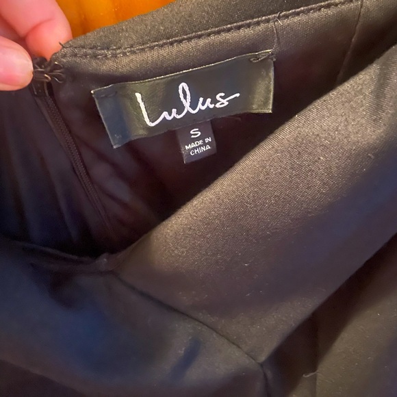 Lulu’s off the shoulder midi cocktail dress (size small/4) - Picture 3 of 4